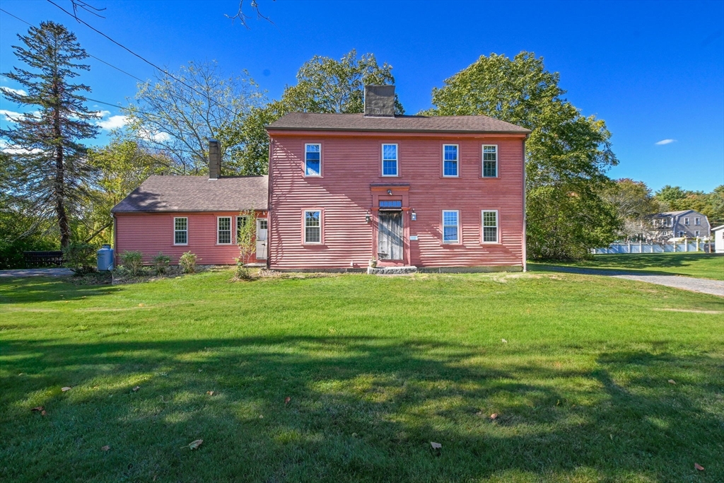 363 Main Street Acushnet, MA 02743 - Photo 1 of 35