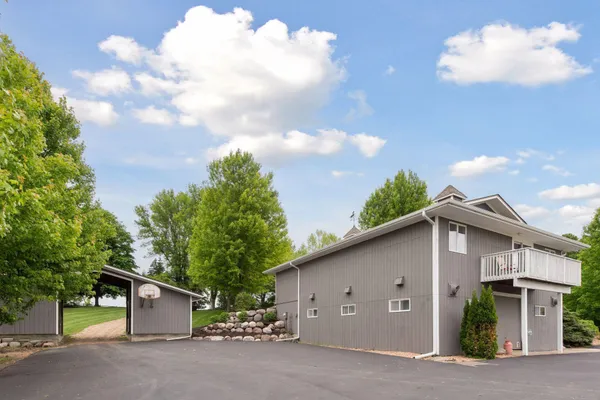 $4,275,000 | 3725 Watertown Road, Orono, MN 55359