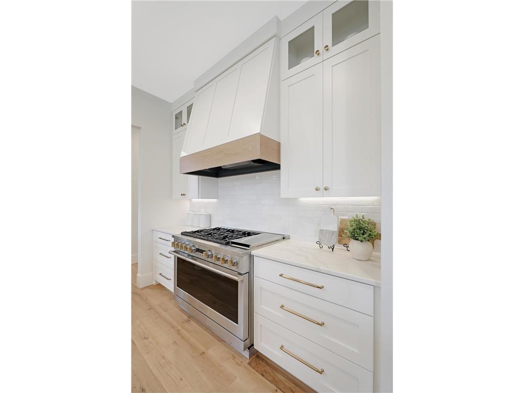 3725 Watertown Road Orono, MN 55359 - Photo 9 of 52