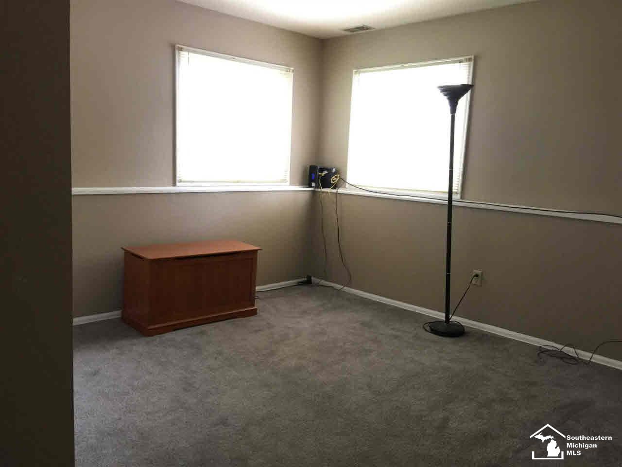 1370 Rutledge Drive Temperance, MI 48182 - Photo 20 of 25 Lower Bedroom
