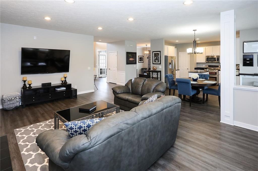 10417 Sugar Ridge Way Indianapolis, IN 46239 - Photo 10 of 30 Gallery Image 10