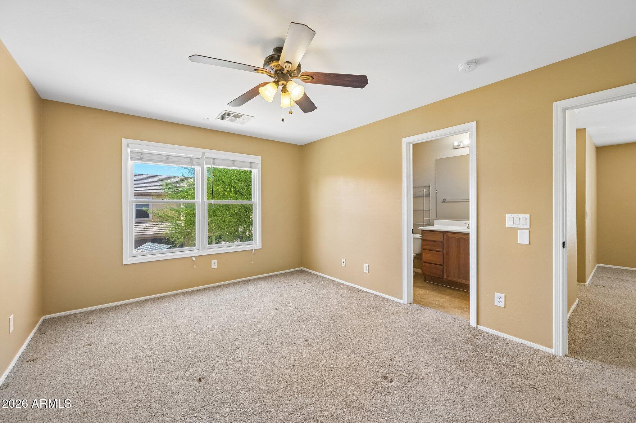 2330 East Pecan Road Phoenix, AZ 85040 - Photo 15 of 30 Primary bedroom