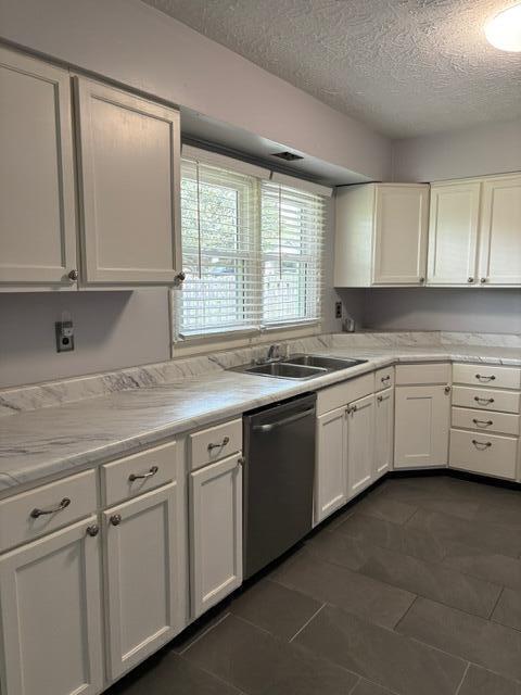 205 Rosedale Avenue London, KY 40741 - Photo 9 of 17 kitchen