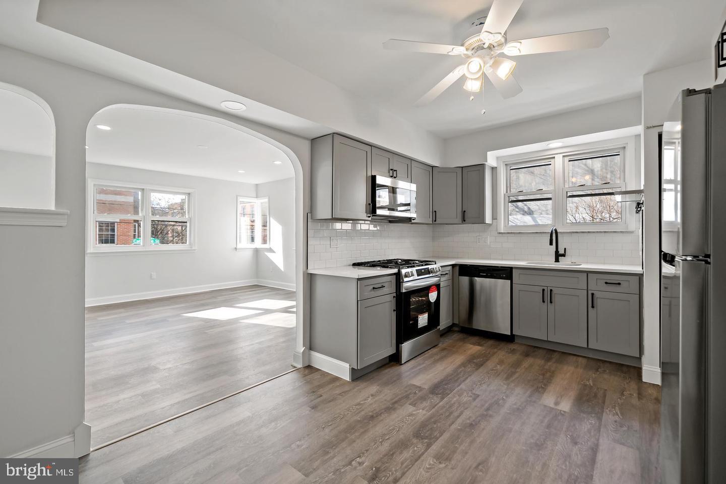785 South 6th Street Philadelphia, PA 19147 - Photo 4 of 20 Gallery Image 4