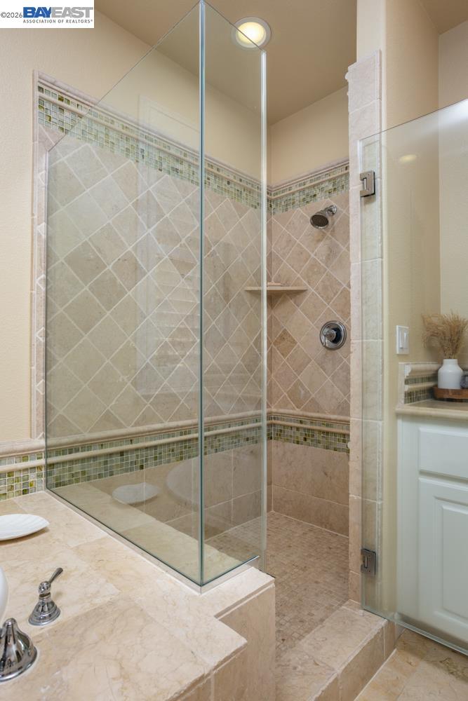 217 Wimbledon Court San Ramon, CA 94582 - Photo 21 of 34 Gallery Image 21