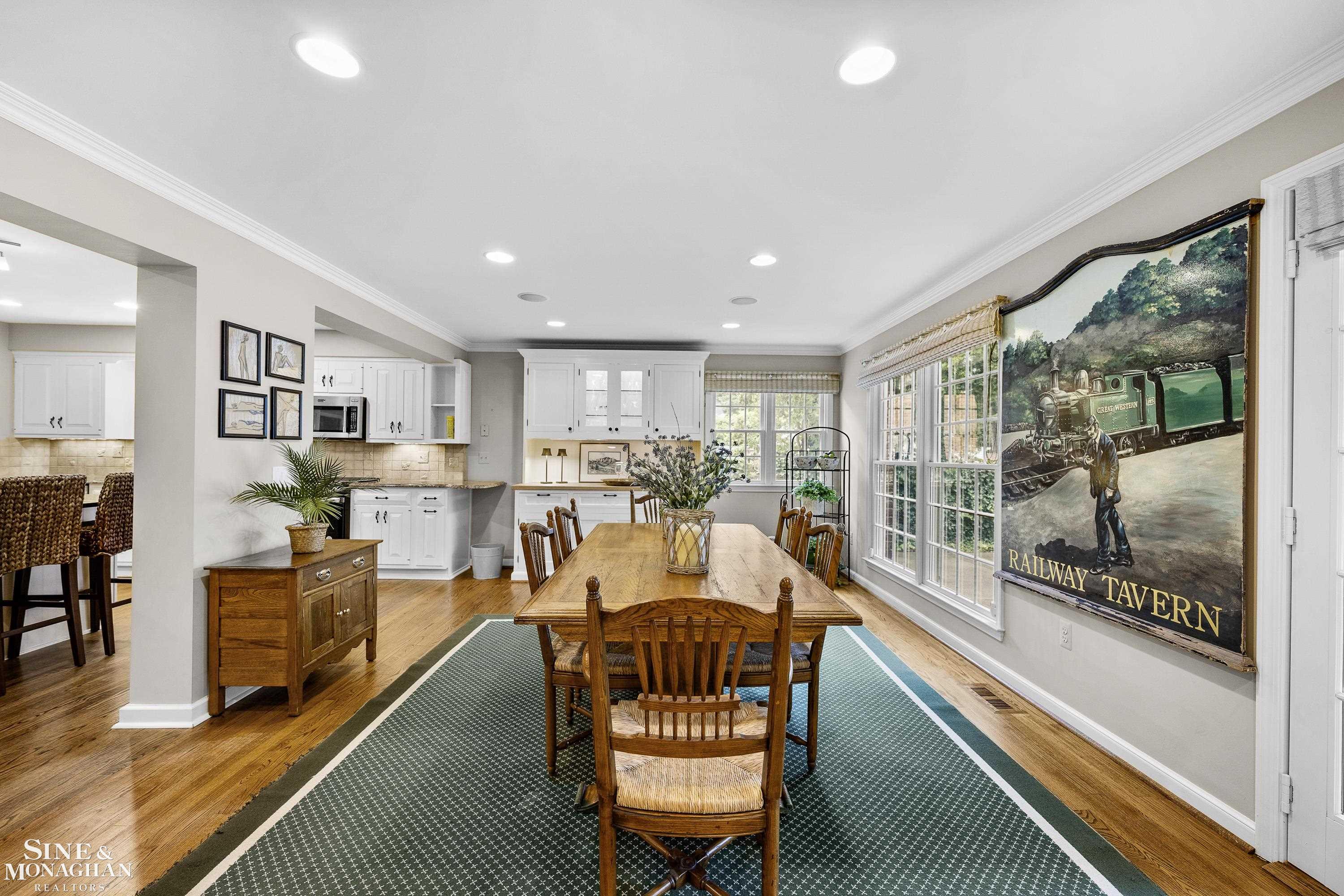 388 Lincoln Road Grosse Pointe, MI 48230 - Photo 14 of 57 50179331-9932d9dd-f00a-440b-b955-2a74a73d1d5b.JPG