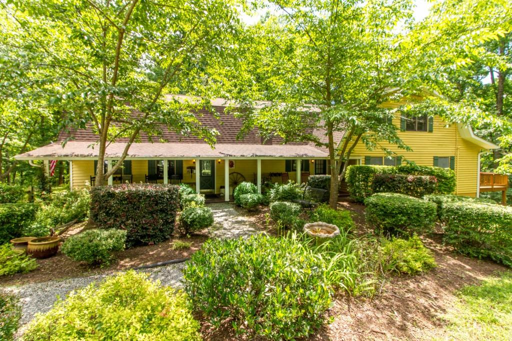 This unique post and beam architecture is an excellent restoration candidate to re-create a 4-5 bedroom estate home nestled on 12+ hilltop acres.  Located in the southwestern part of Lumpkin County including a separate detached 4 BR 4 BA cottage.