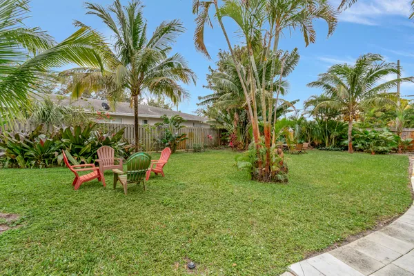 $2,250,000 | 320 Southeast 4th Avenue, Delray Beach, FL 33483