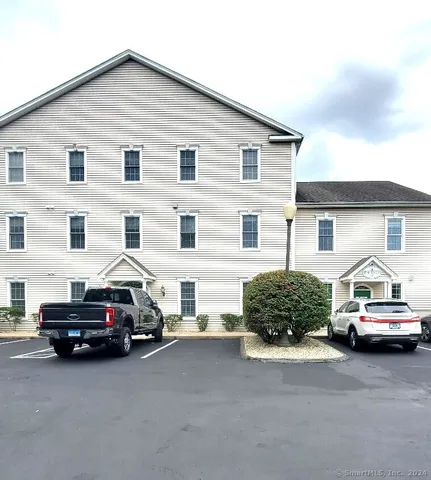 $650 | 110 Court Street, Unit 1B, Cromwell, CT 06416