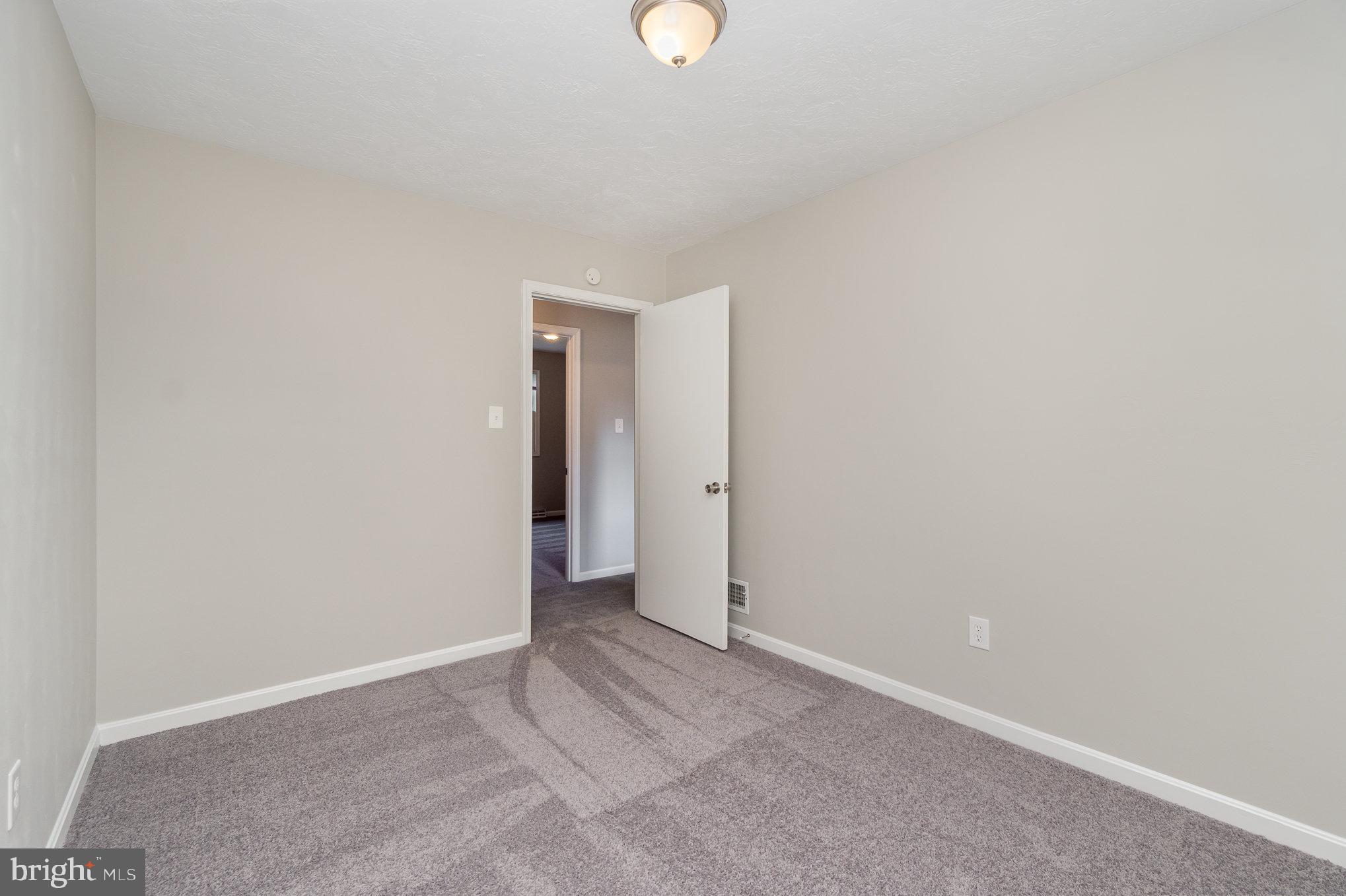 578 Spring Avenue Hanover, PA 17331 - Photo 16 of 27