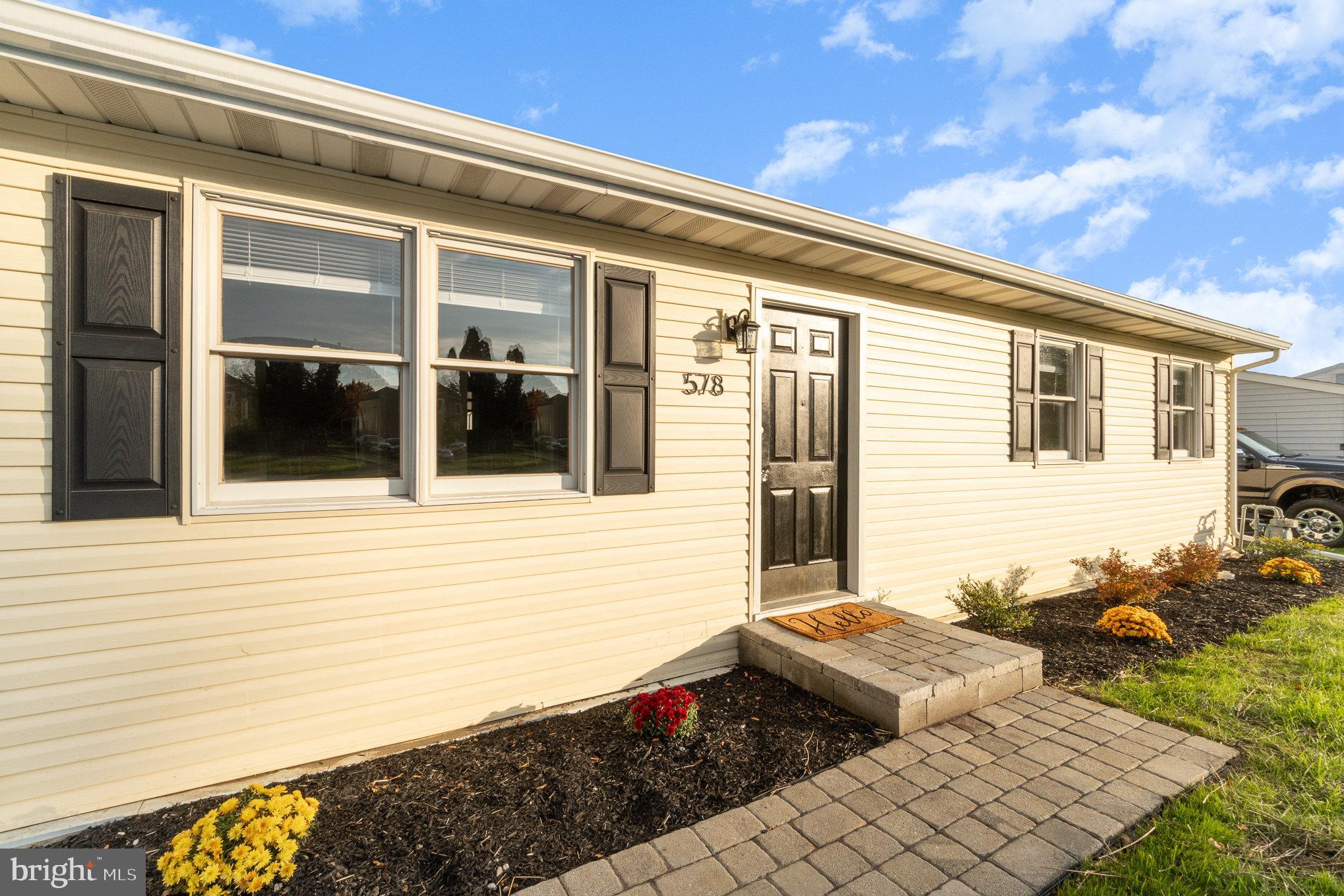 578 Spring Avenue Hanover, PA 17331 - Photo 4 of 27