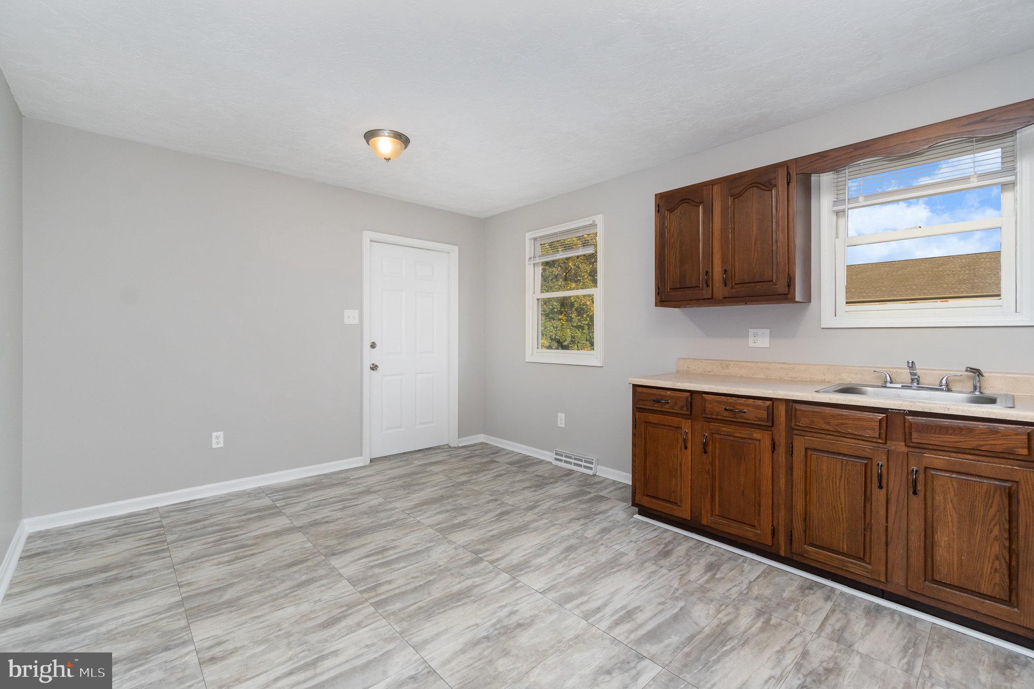 578 Spring Avenue Hanover, PA 17331 - Photo 10 of 27