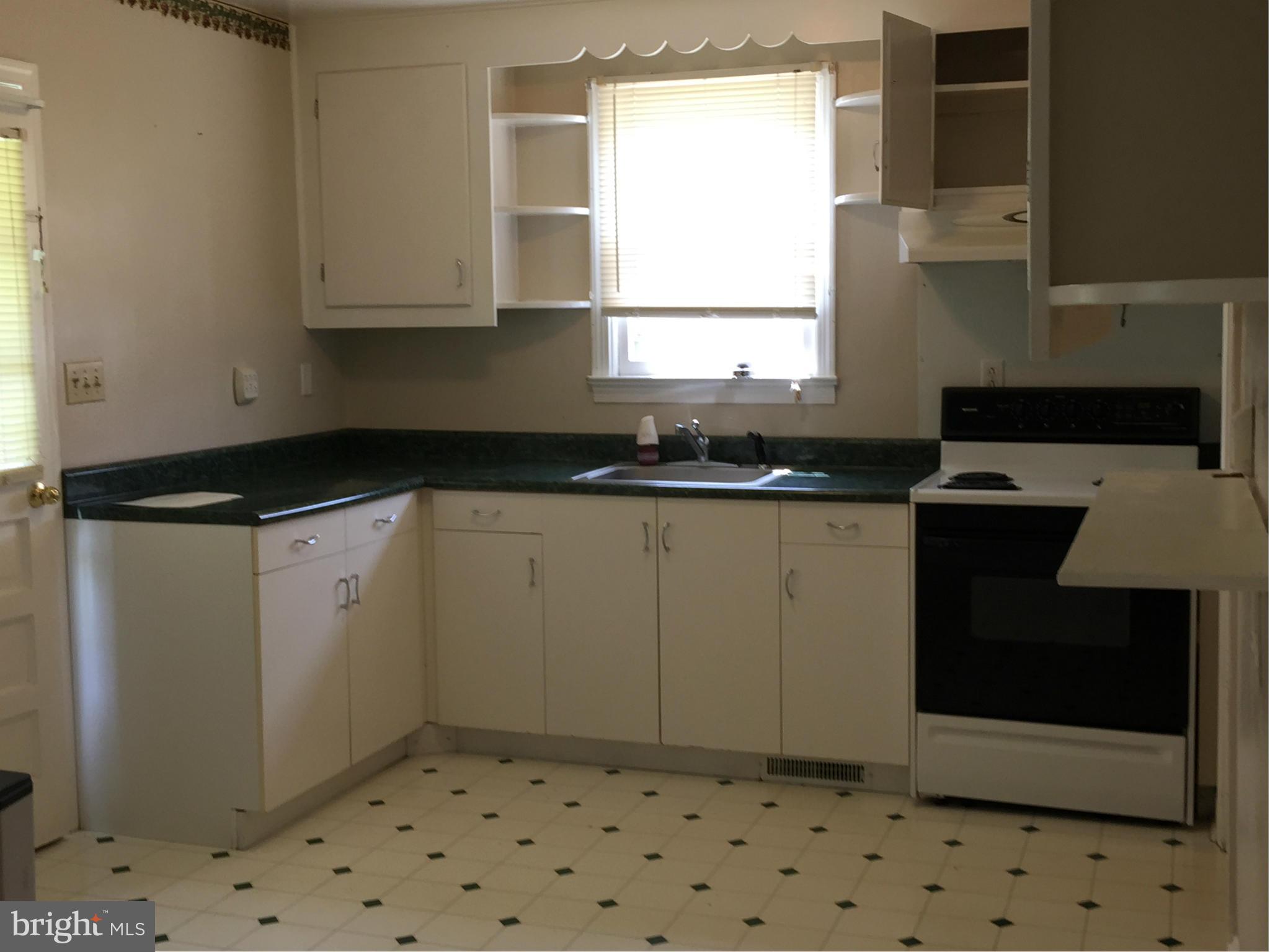 24888 Three Notch Road Hollywood, MD 20636 - Photo 10 of 14 Kitchen