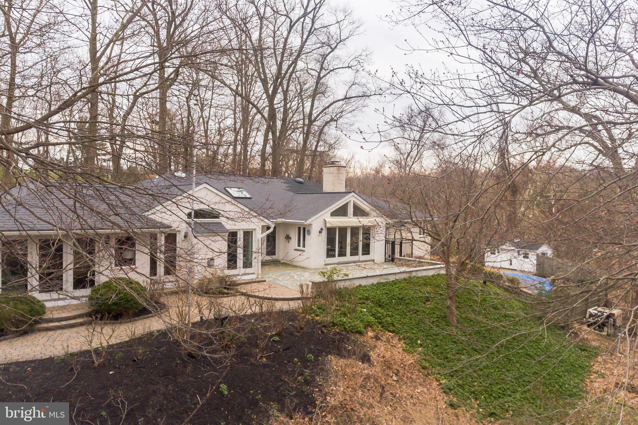 19 Dunminning Road Newtown Square, PA 19073 - Photo 1 of 29