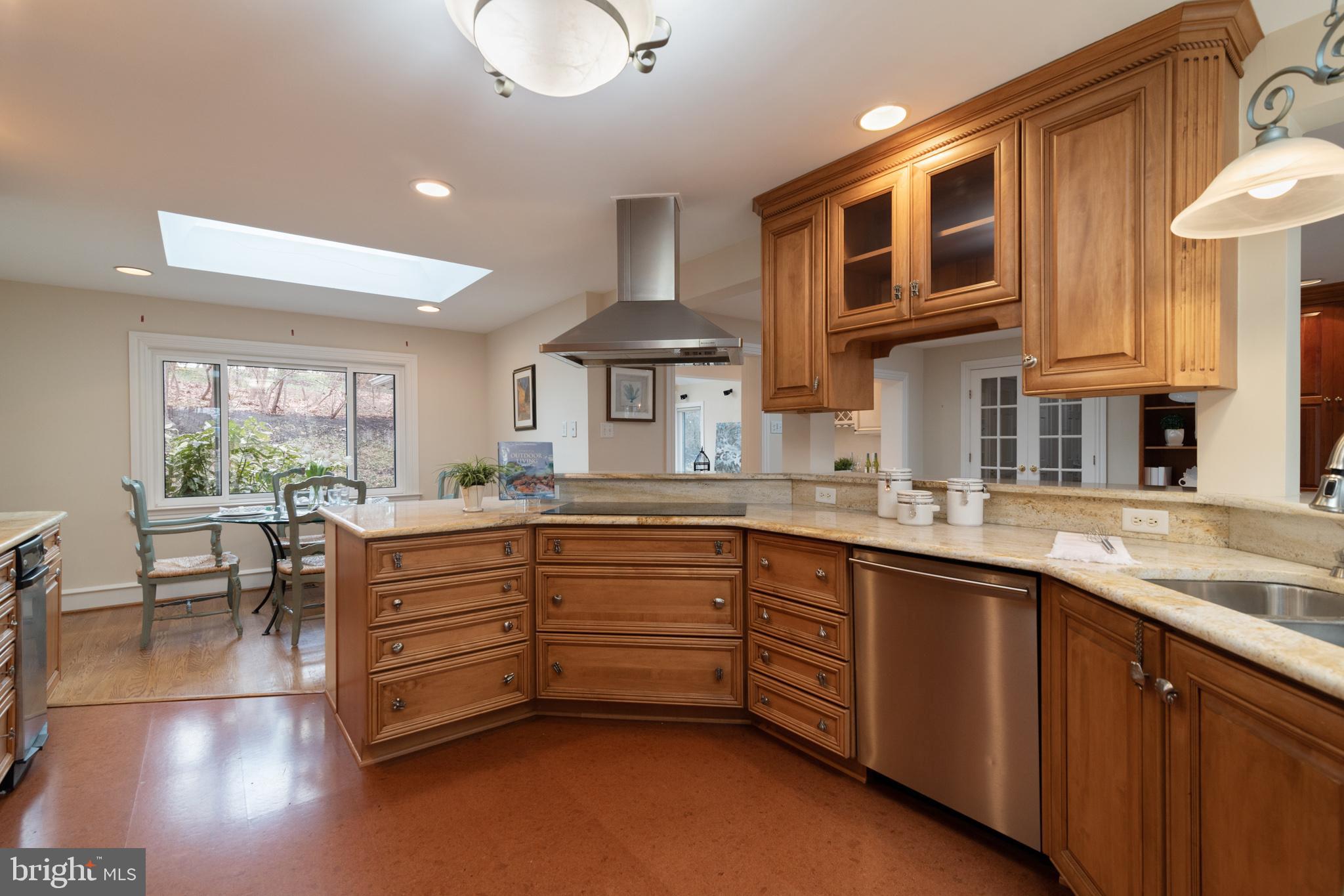 19 Dunminning Road Newtown Square, PA 19073 - Photo 7 of 29