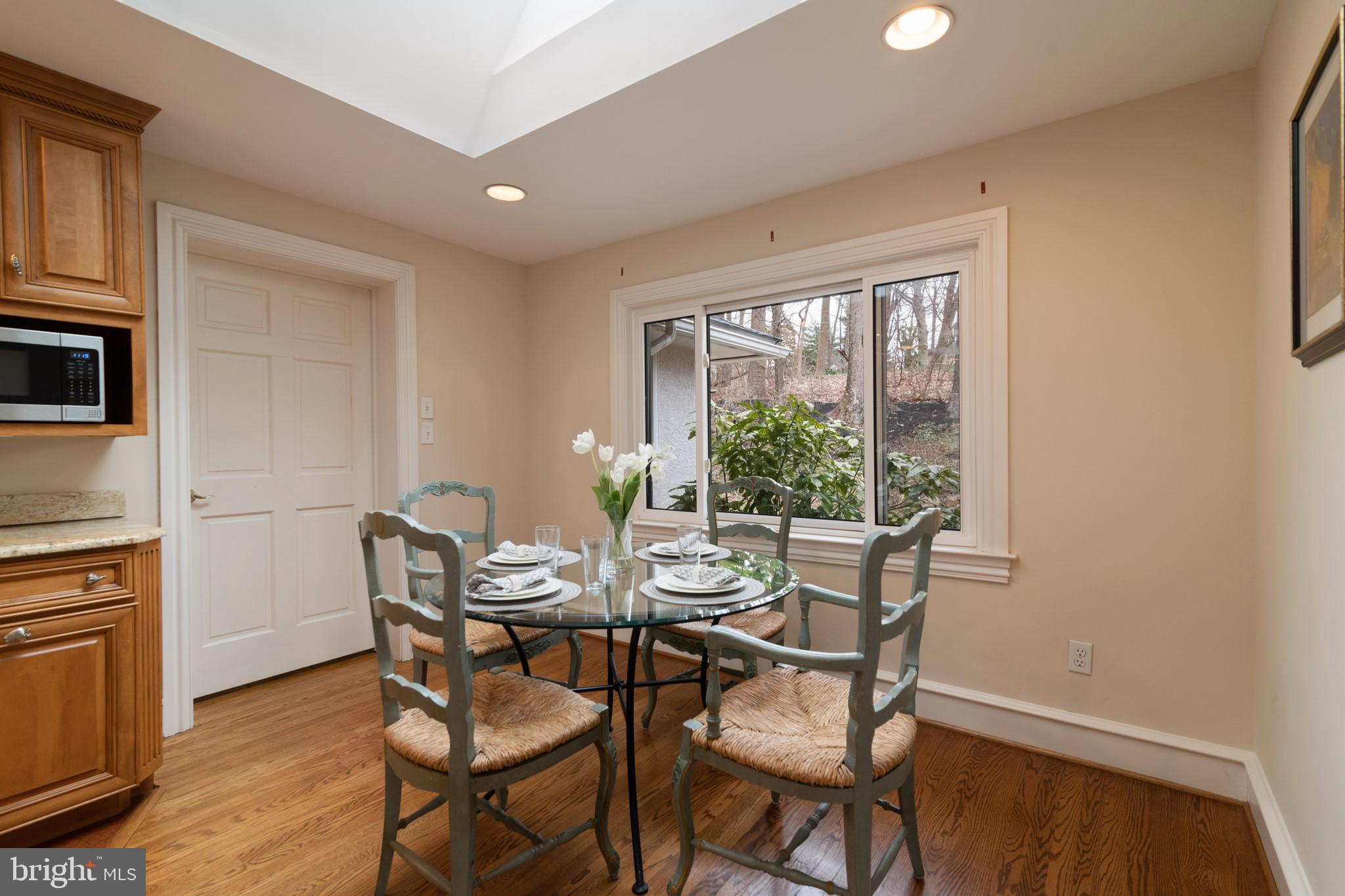19 Dunminning Road Newtown Square, PA 19073 - Photo 8 of 29