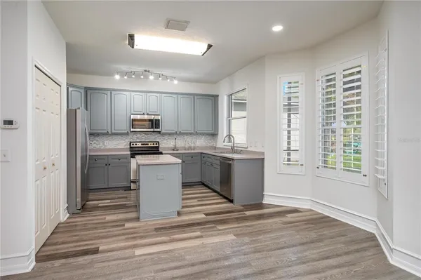 $3,800 | 1968 Fruitridge Street, Brandon, FL 33510