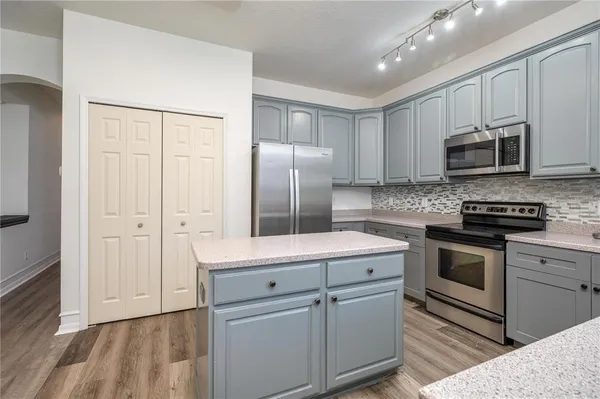 $3,800 | 1968 Fruitridge Street, Brandon, FL 33510