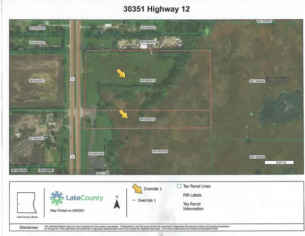 a picture of a bathroom