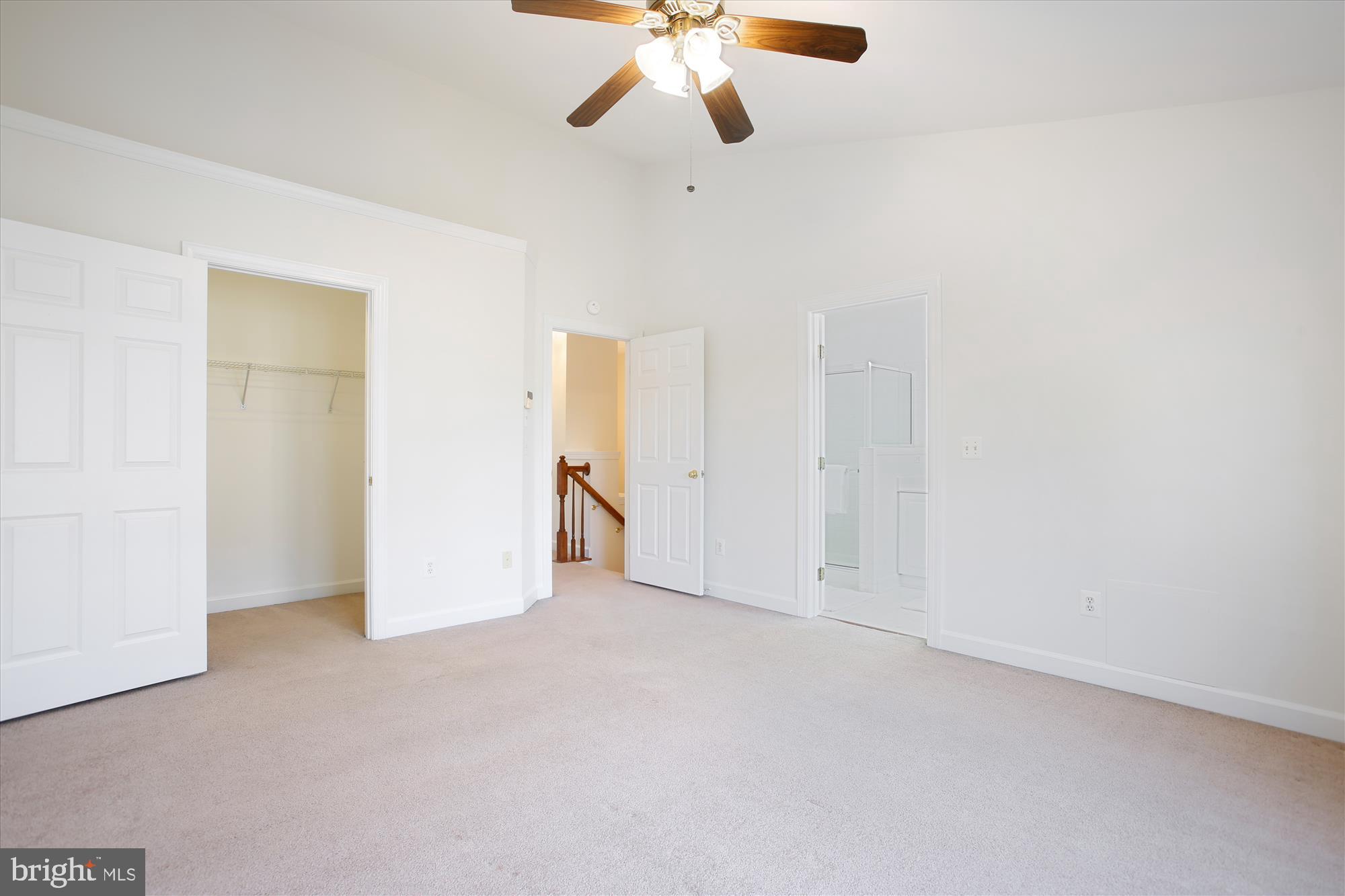 5803 Summers Grove Road Alexandria, VA 22304 - Photo 25 of 43 wooden floor in an empty room