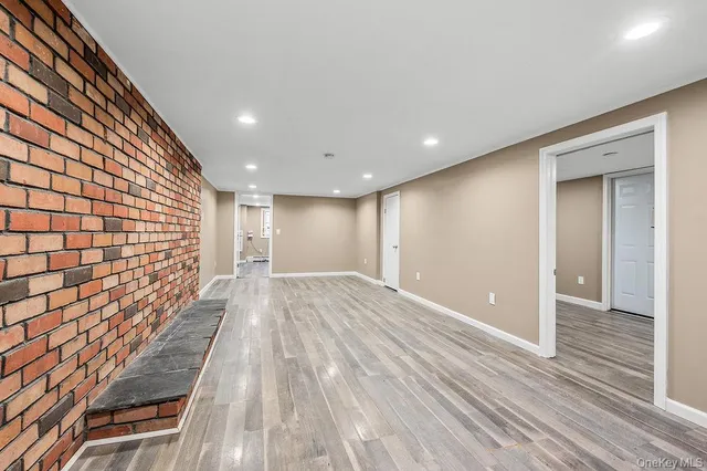 $799,000 | 185 Throop Street, West Babylon, NY 11704