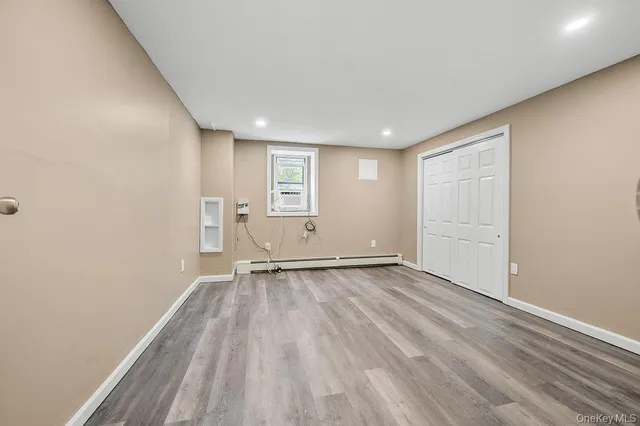 $799,000 | 185 Throop Street, West Babylon, NY 11704