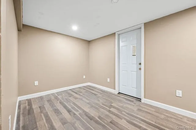 $799,000 | 185 Throop Street, West Babylon, NY 11704