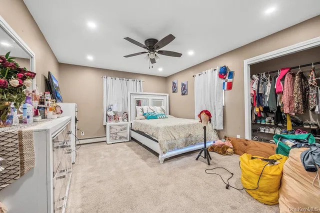 $799,000 | 185 Throop Street, West Babylon, NY 11704