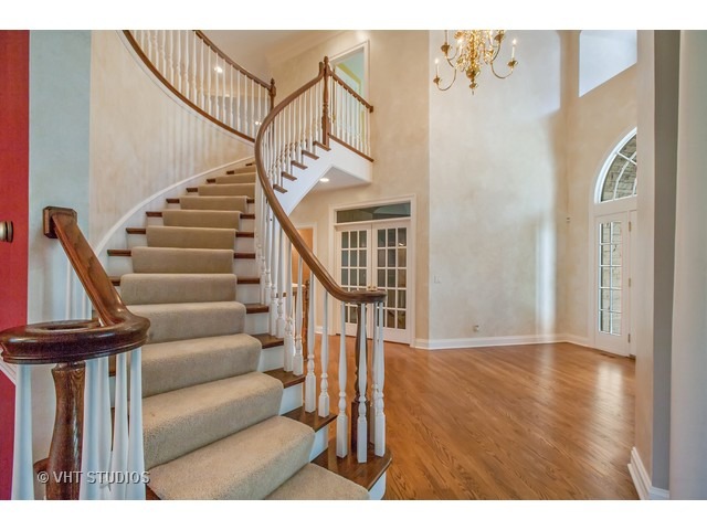 32 Riderwood Road North Barrington, IL 60010 - Photo 3 of 25