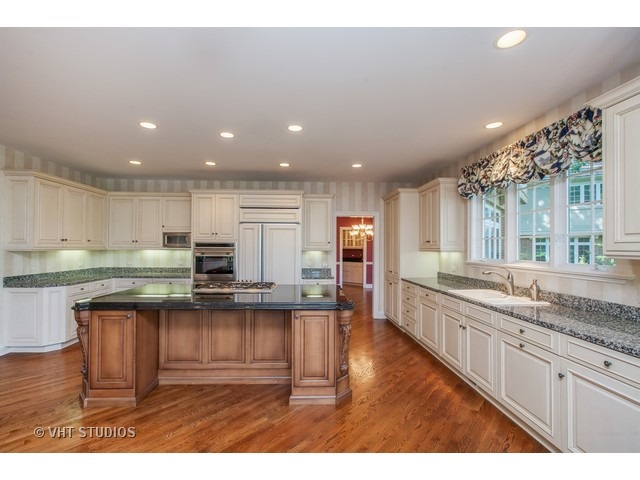32 Riderwood Road North Barrington, IL 60010 - Photo 8 of 25