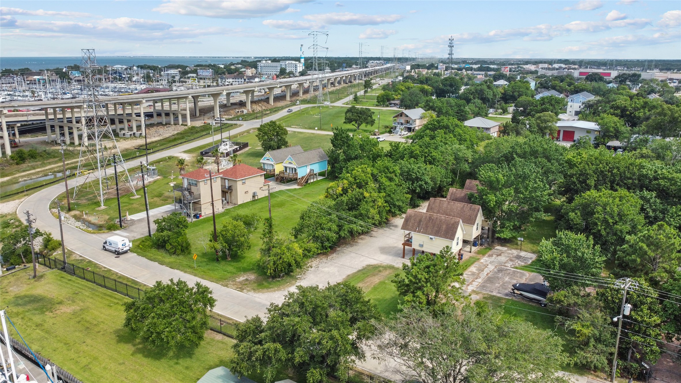 120 Grove Road, Unit 4 Kemah, TX 77565 - Photo 3 of 20 a view of a city