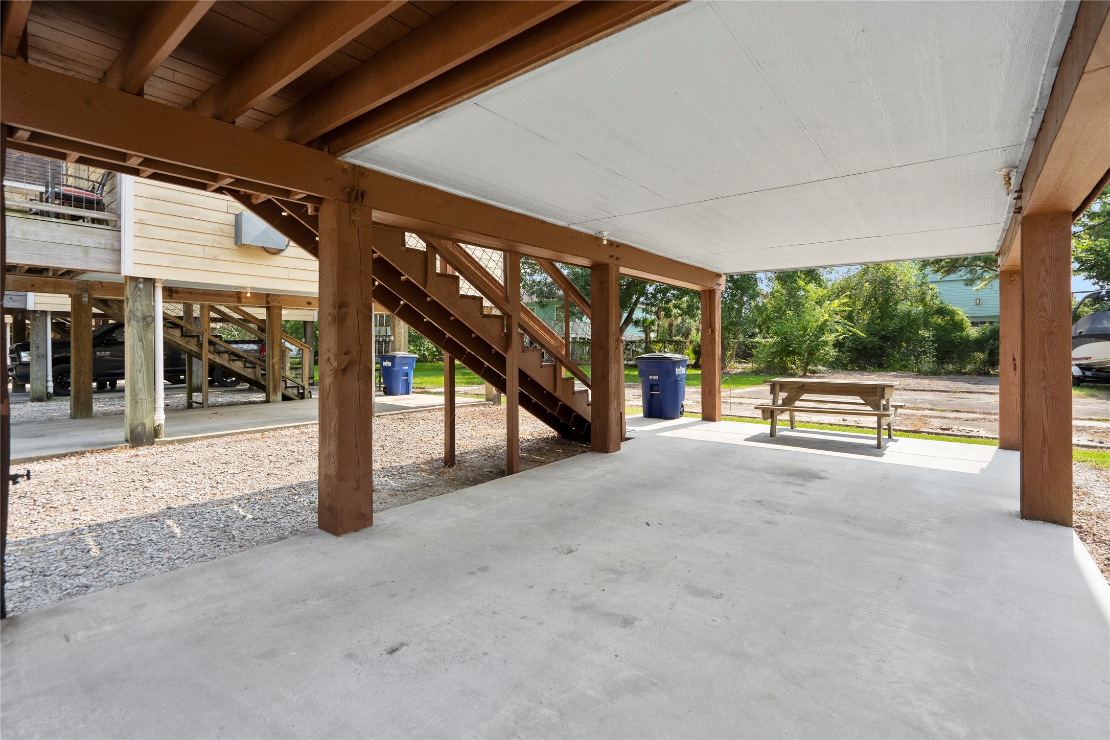 120 Grove Road, Unit 4 Kemah, TX 77565 - Photo 7 of 20 a view of an empty room with a porch