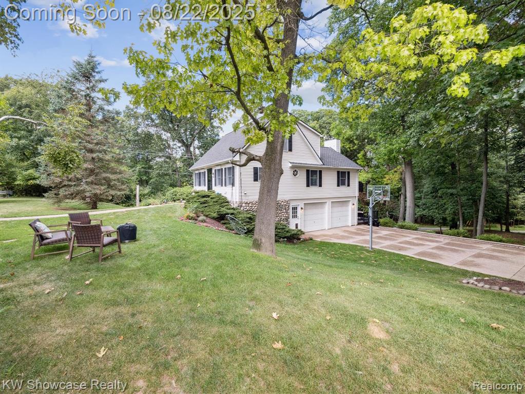 1402 East Fairview Lane Rochester Hills, MI 48306 - Photo 3 of 38