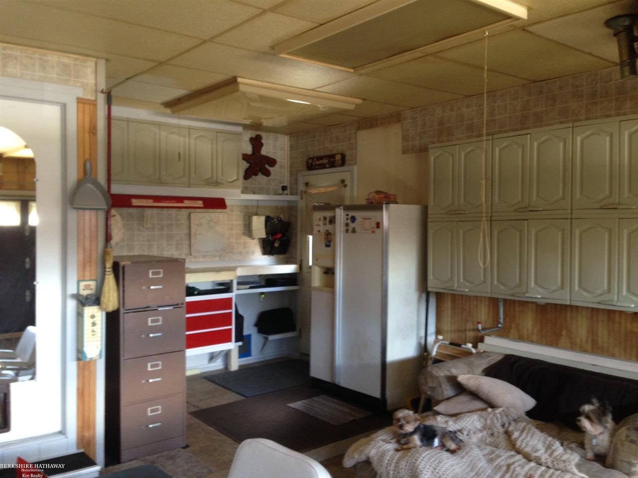 7212 Flamingo Road Algonac, MI 48001 - Photo 27 of 31 31314024-26.JPG
