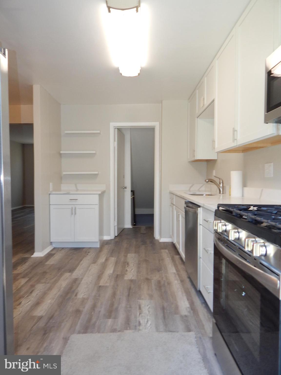5647 Arnhem Road Baltimore, MD 21206 - Photo 11 of 30 Gallery Image 11