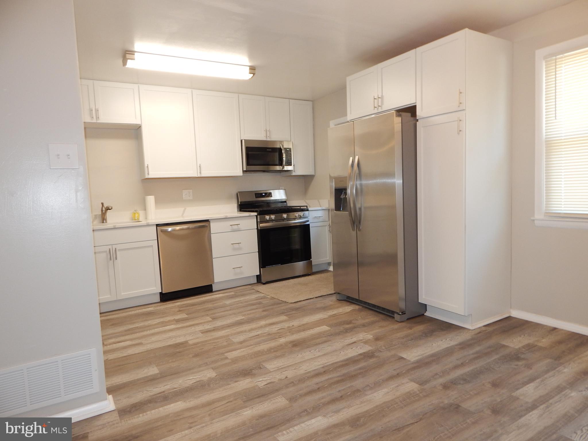 5647 Arnhem Road Baltimore, MD 21206 - Photo 8 of 30 Gallery Image 8