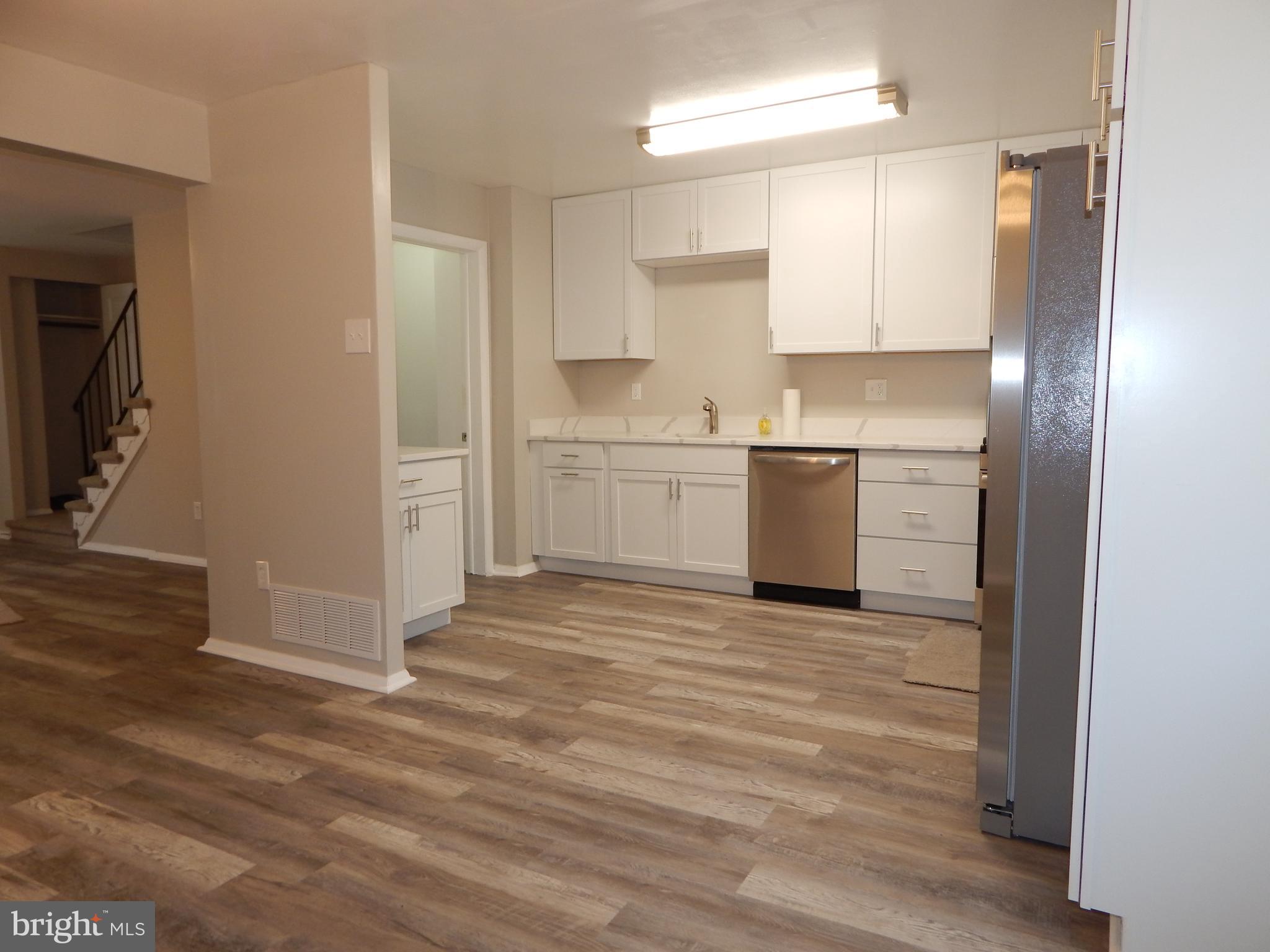 5647 Arnhem Road Baltimore, MD 21206 - Photo 10 of 30 Gallery Image 10