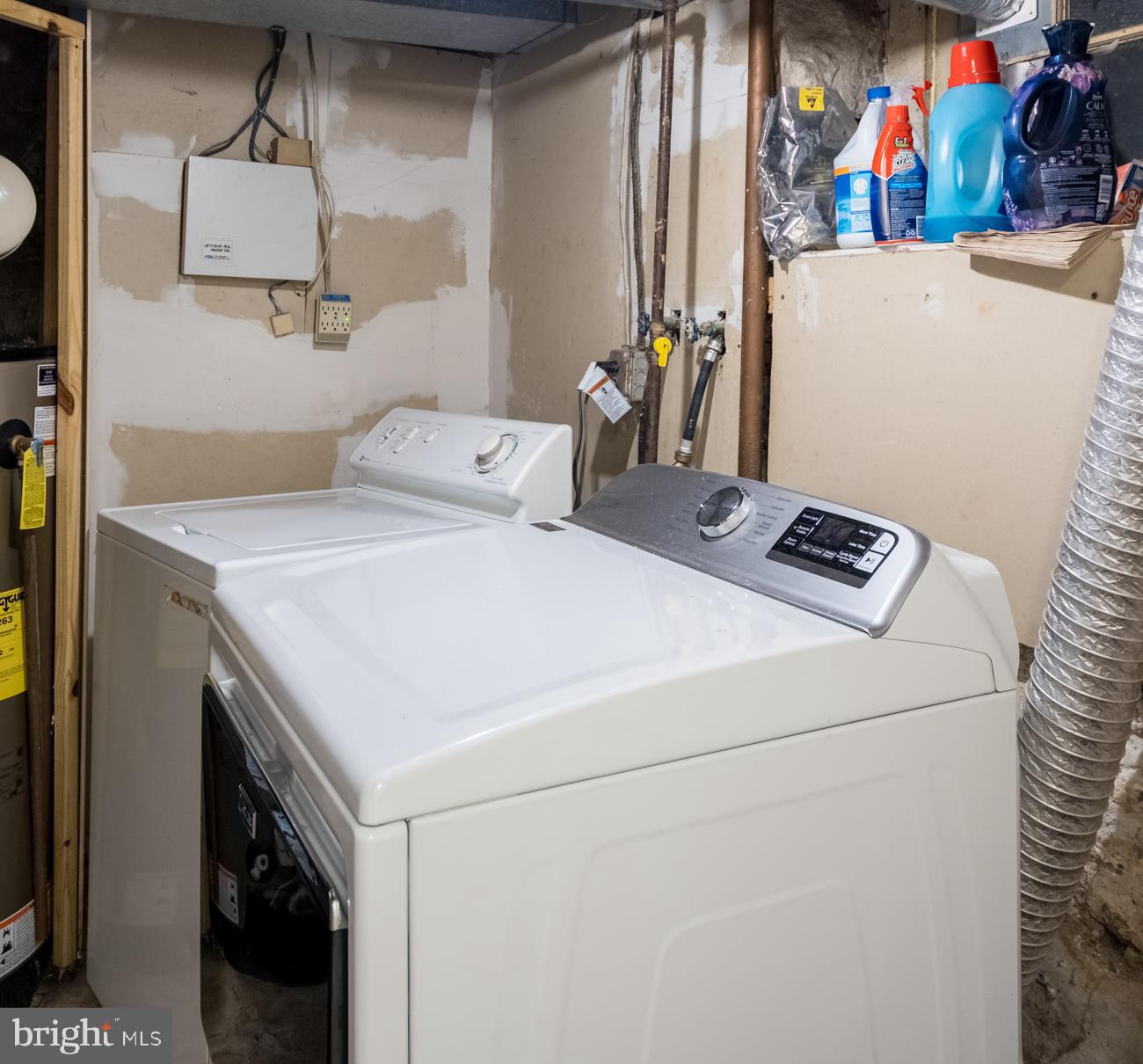 3424 O Street Northwest Washington, DC 20007 - Photo 23 of 29 a utility room with dryer and washer