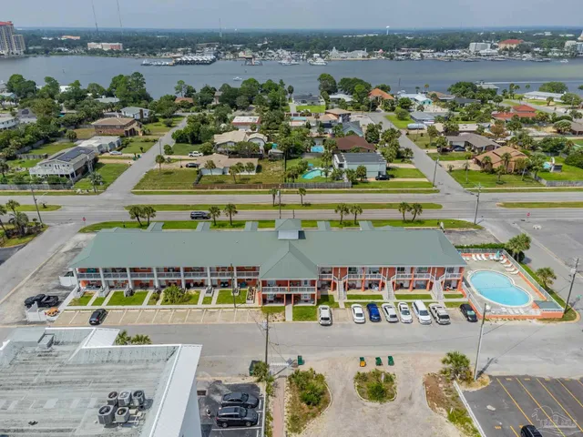 $270,030 | 683 Nautilus Court, Unit 211, Fort Walton Beach, FL 32548