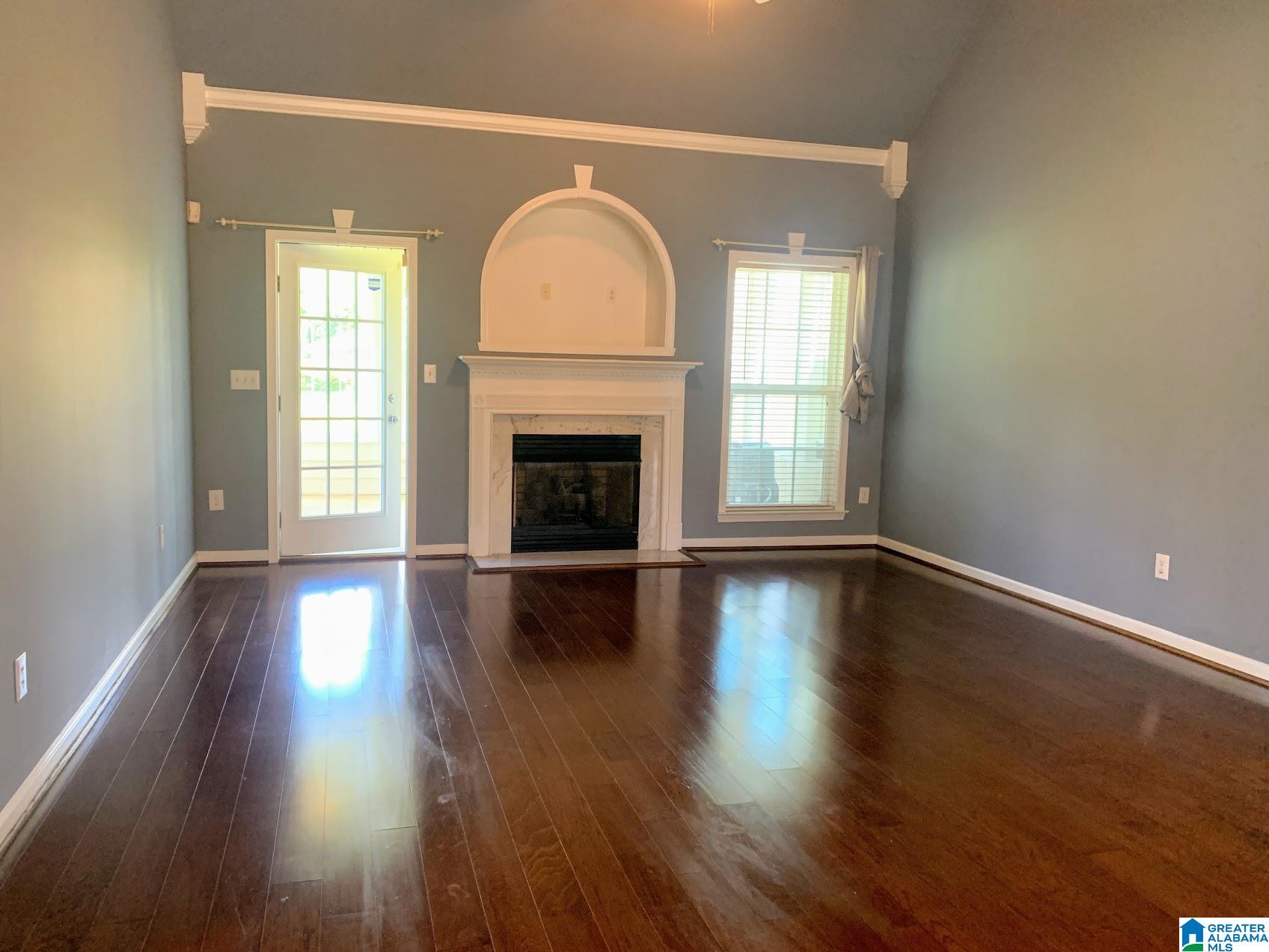 147 Silverstone Lane Alabaster, AL 35007 - Photo 4 of 21