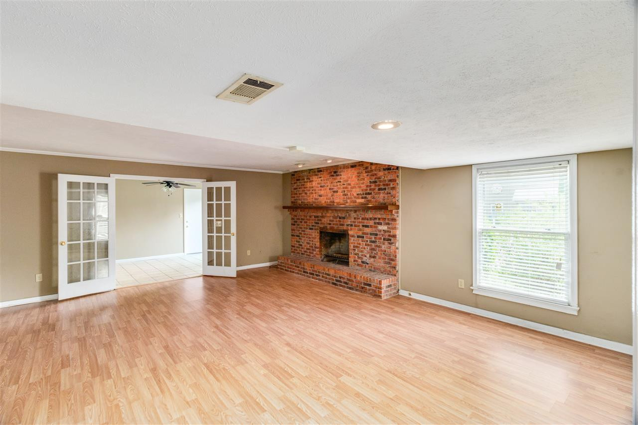 5002 Shadow Ridge Jackson, MS 39211 - Photo 4 of 19 Photo 4