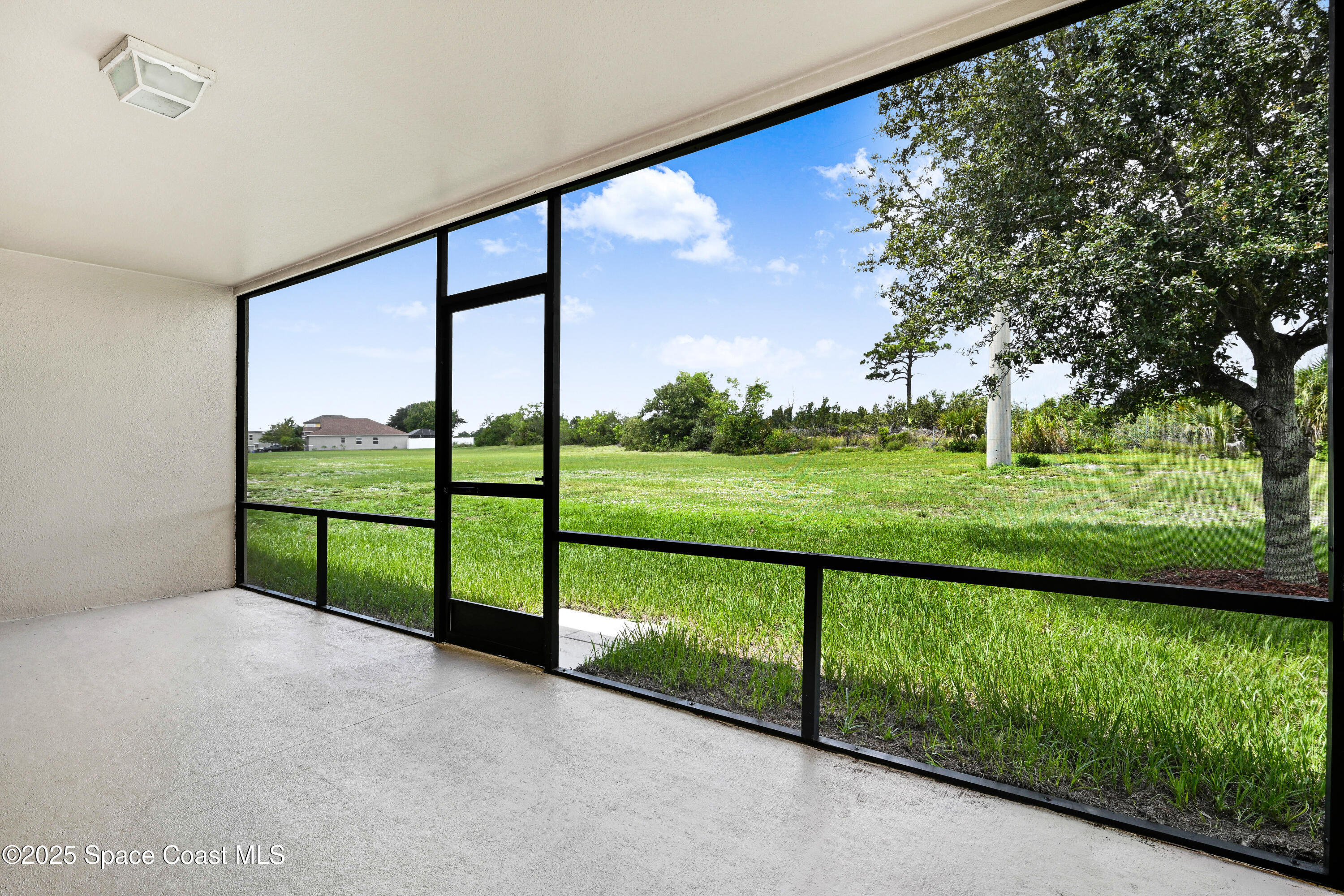 4031 Brantley Circle Rockledge, FL 32955 - Photo 19 of 41 a view of outdoor space and yard