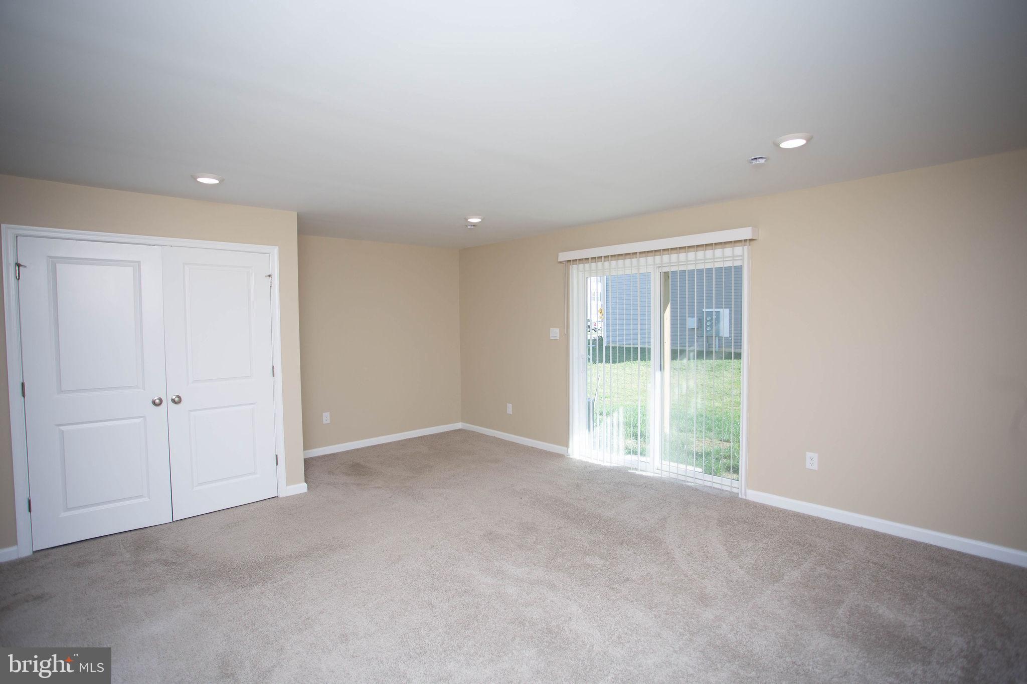 239 Macoun Way Glassboro, NJ 08028 - Photo 6 of 70