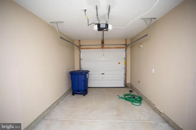 $2,995 | 239 Macoun Way, Glassboro, NJ 08028