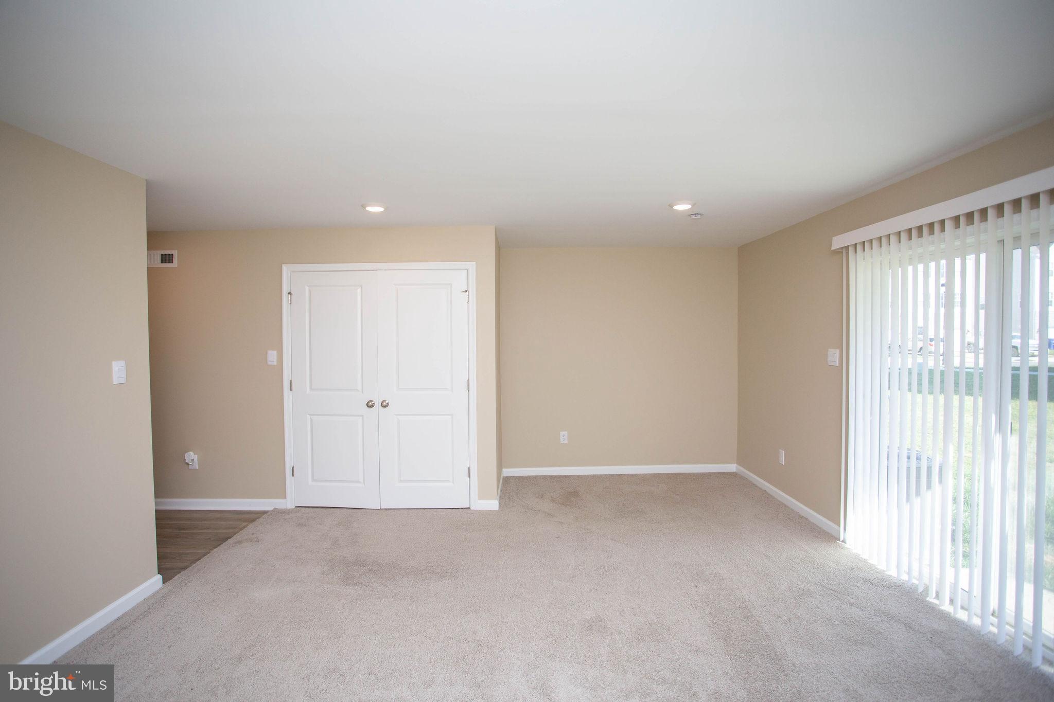 239 Macoun Way Glassboro, NJ 08028 - Photo 7 of 70