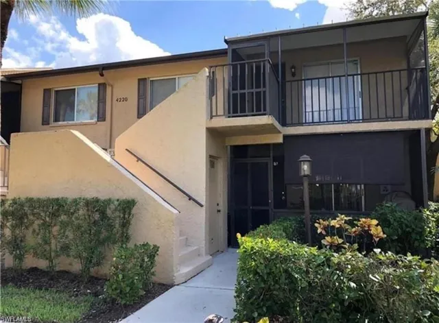 $269,000 | 4220 Looking Glass Lane, Unit 4302, Naples, FL 34112