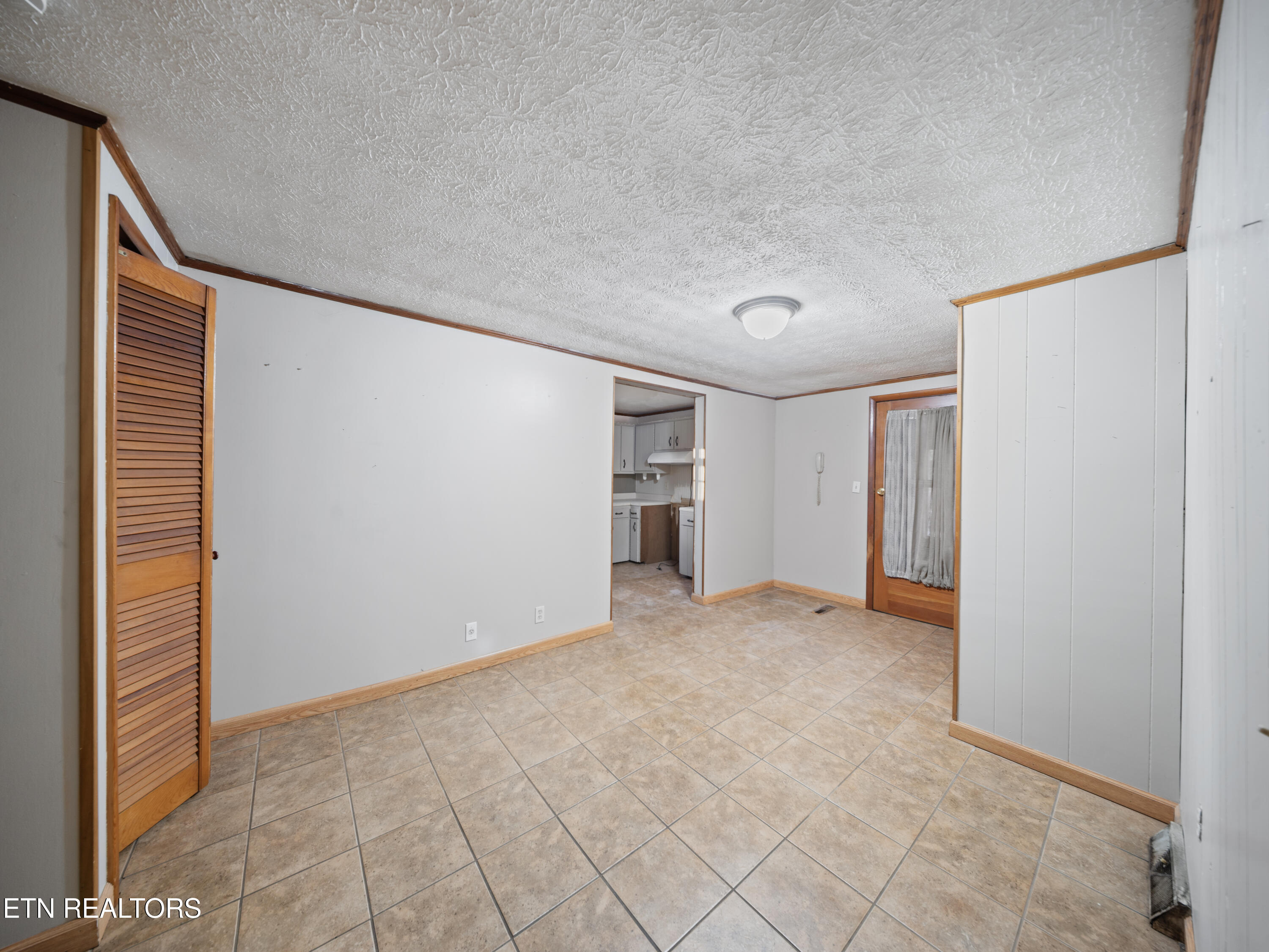 196 Ellis Road Kingston, TN 37763 - Photo 15 of 54 Ellis Rd_0014