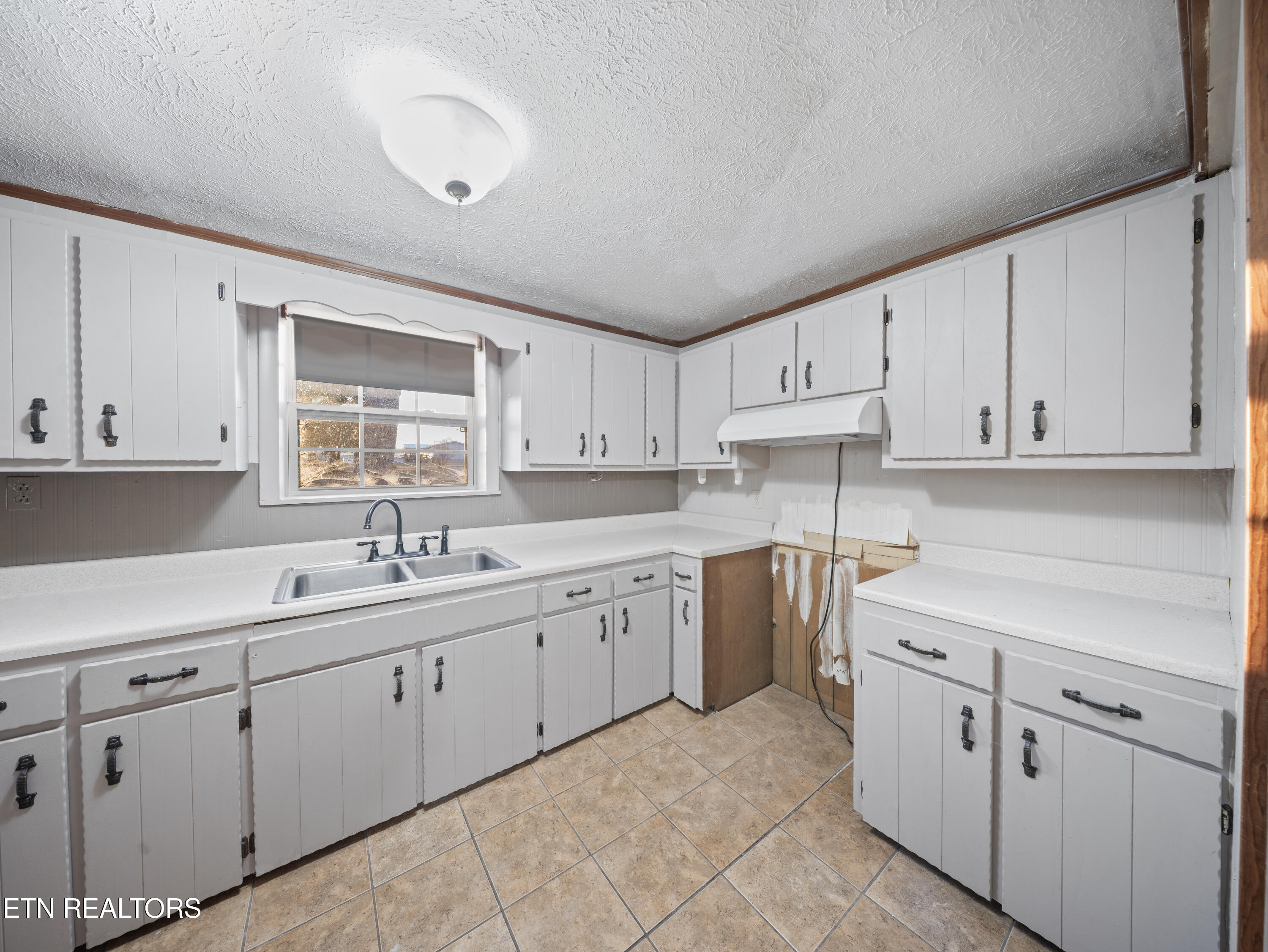 196 Ellis Road Kingston, TN 37763 - Photo 17 of 54 Ellis Rd_0016