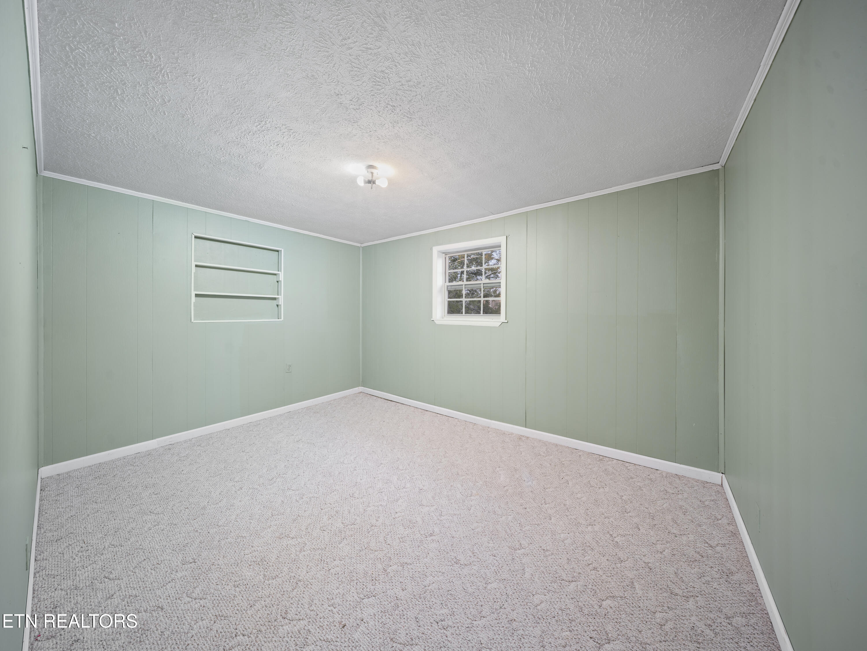 196 Ellis Road Kingston, TN 37763 - Photo 27 of 54 Ellis Rd_0026