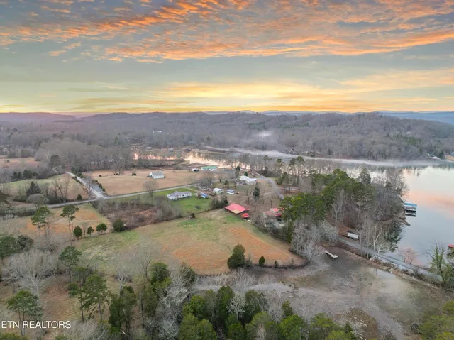 $525,000 | 196 Ellis Road, Kingston, TN 37763